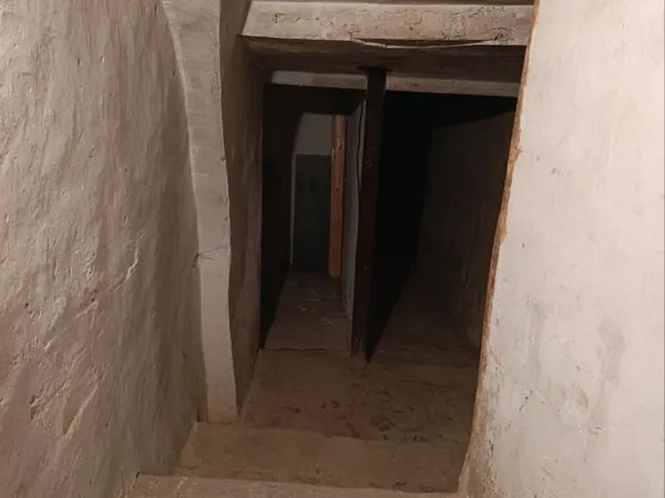 Cave location
