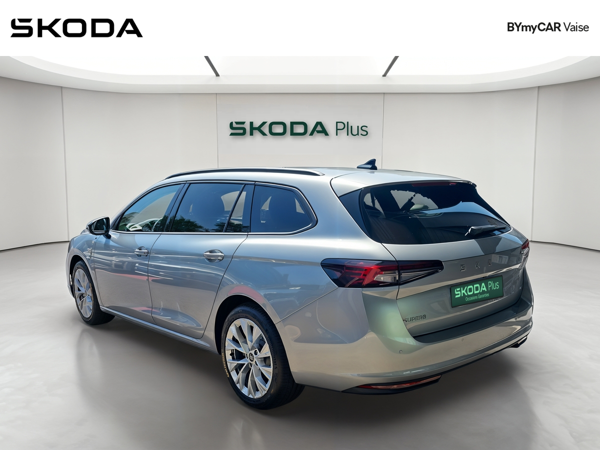 Skoda Superb Combi 1.5 TSI 204 ch PHEV DSG6 — photo 3