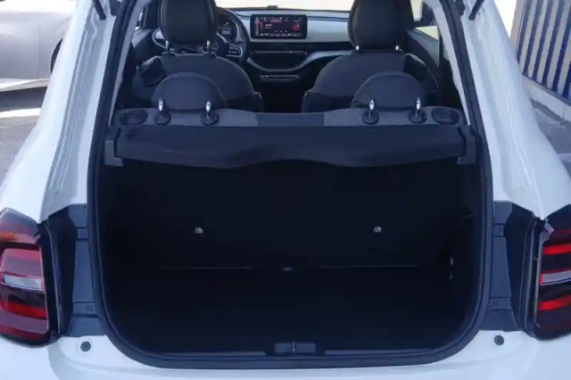Fiat 500 e 95 ch — photo 9