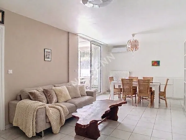 Grand T5 de plain-pied à Martigues,100 m²