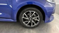 Toyota Yaris 116h Design 5p — photo 20