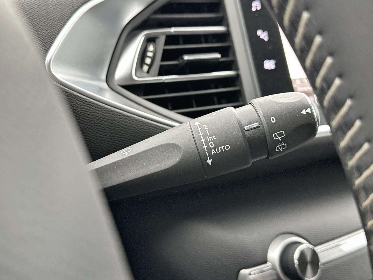 Peugeot 308 bluehdi 130ch s&s bvm6 allure — photo 18