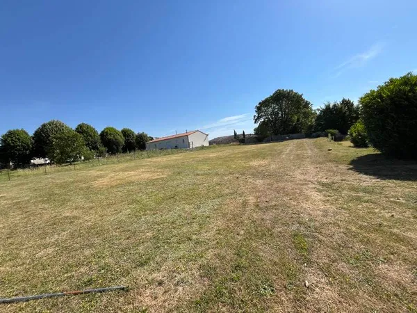 Terrain 1170 m²