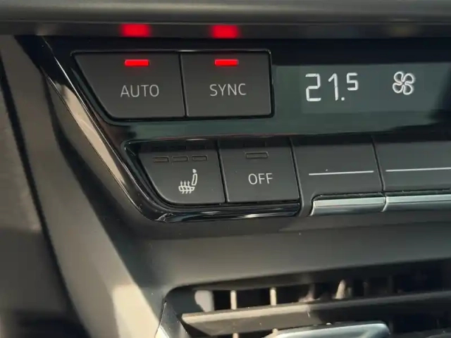 Audi E-Tron gt 476 ch quattro — photo 17