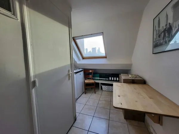 Appartement 1 pièce 5 m²