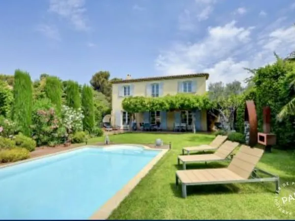 Maison 6 pièces 211 m²