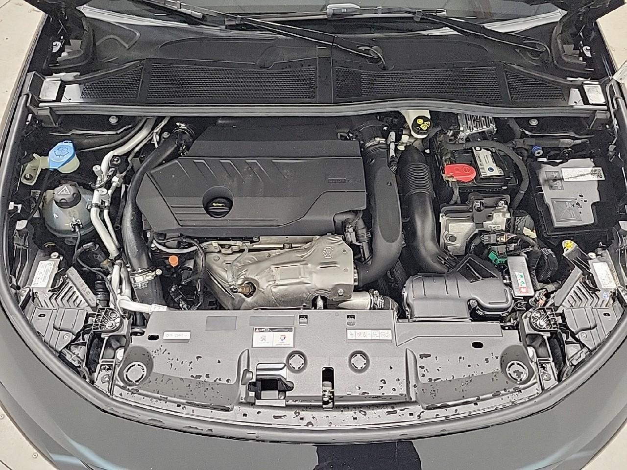 Peugeot 308 phev 180 e-eat8 allure — photo 15