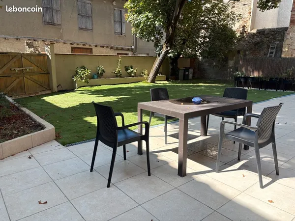 Superbe T2 bis climatisé et renové, idéal pour senior