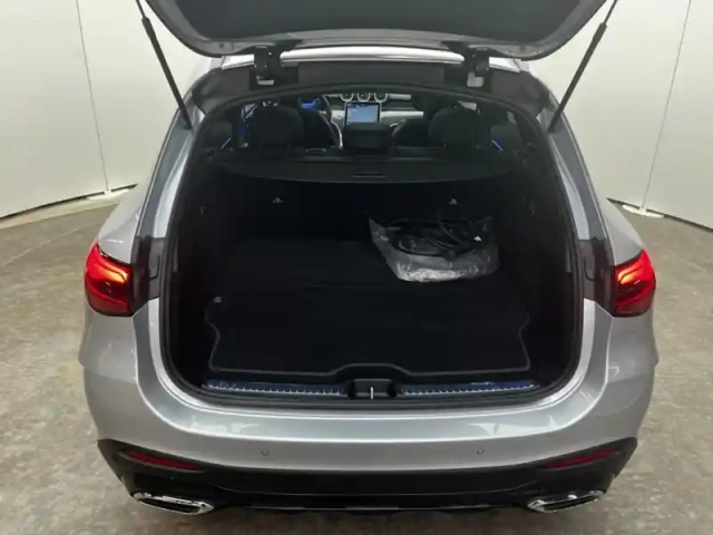 Mercedes Glc suv 300 de hybrid eq 4matic amg line — photo 10