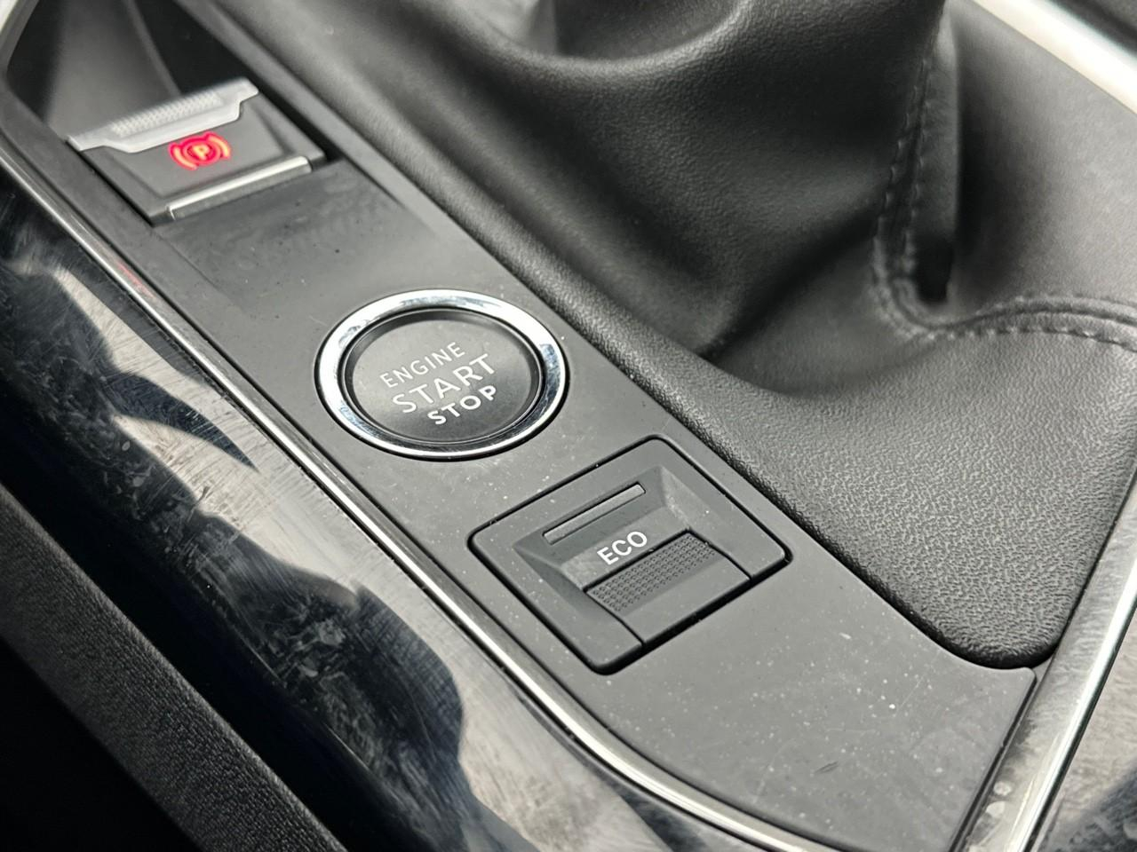 Peugeot 5008 puretech 130ch s&s bvm6 active pack — photo 29