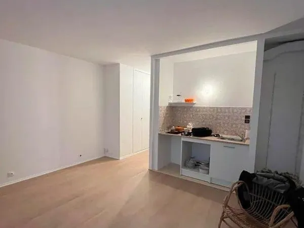 Beau studio lumineux de 24m²
