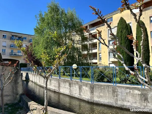 Bourg les Valence - T4 de 80 m2 avec terrasse et garage