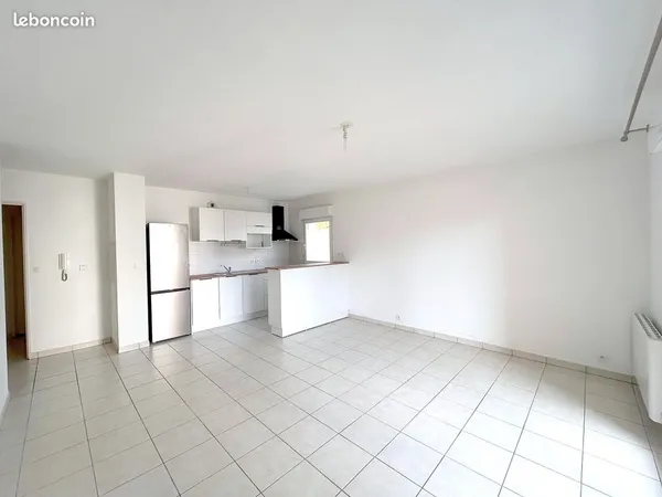 Appartement lumineux - résidence sécurisée avec piscine - Plérin