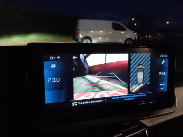 Peugeot 208 puretech 100 s&amp;s bvm6 — photo 17
