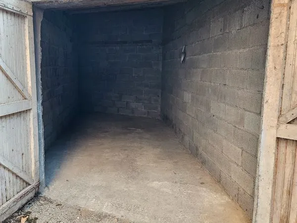 Garage box 15m2