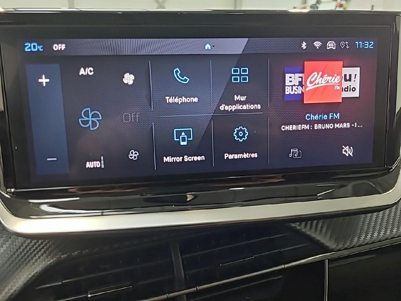 Peugeot 208 puretech 100 s&s bvm6 allure — photo 11