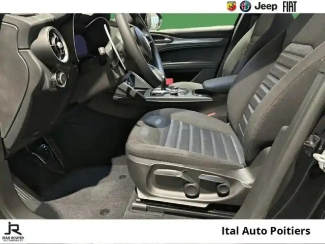Alfa Romeo Stelvio 2.2 diesel 160ch sprint at8 (malus paye) — photo 15