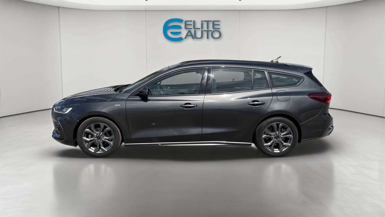 Ford Focus SW 1.0 EcoBoost 155 S&amp;S mHEV Powershift — photo 2