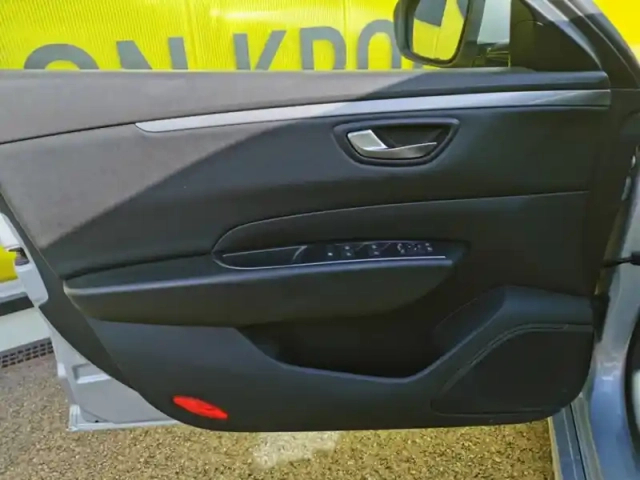 Renault Talisman business edition 1.6 dci 130 c — photo 13