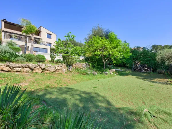 Maison 5 pièces 166 m²