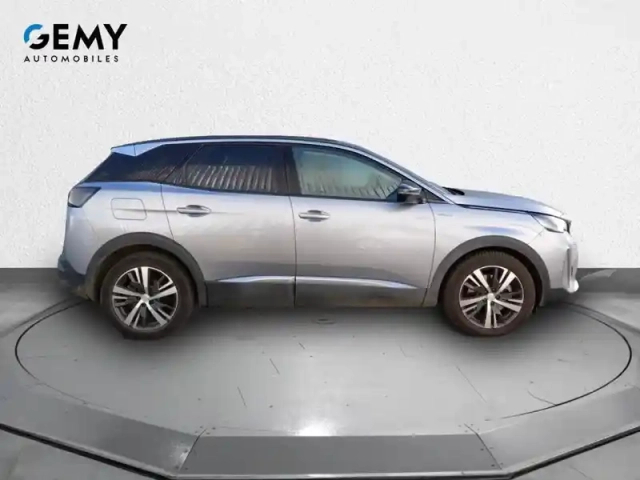 Peugeot 3008 hybrid 225 e-eat8 — photo 4