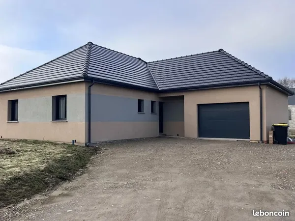 Maison 95 m² Monce En Belin