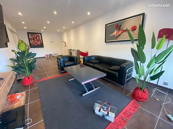 Appartement 3 pièces 81 m²