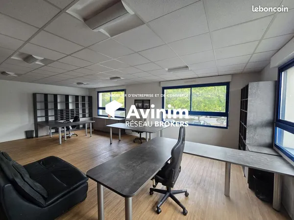 Bureaux 46 m² Margency