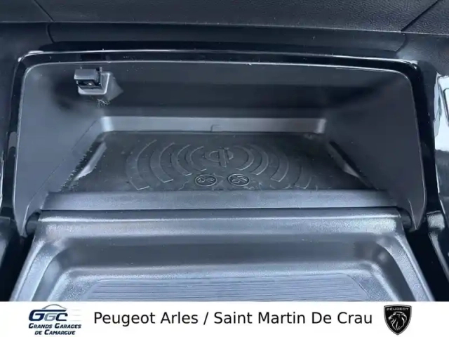 Peugeot 2008 100 s&amp;s bvm6 — photo 16