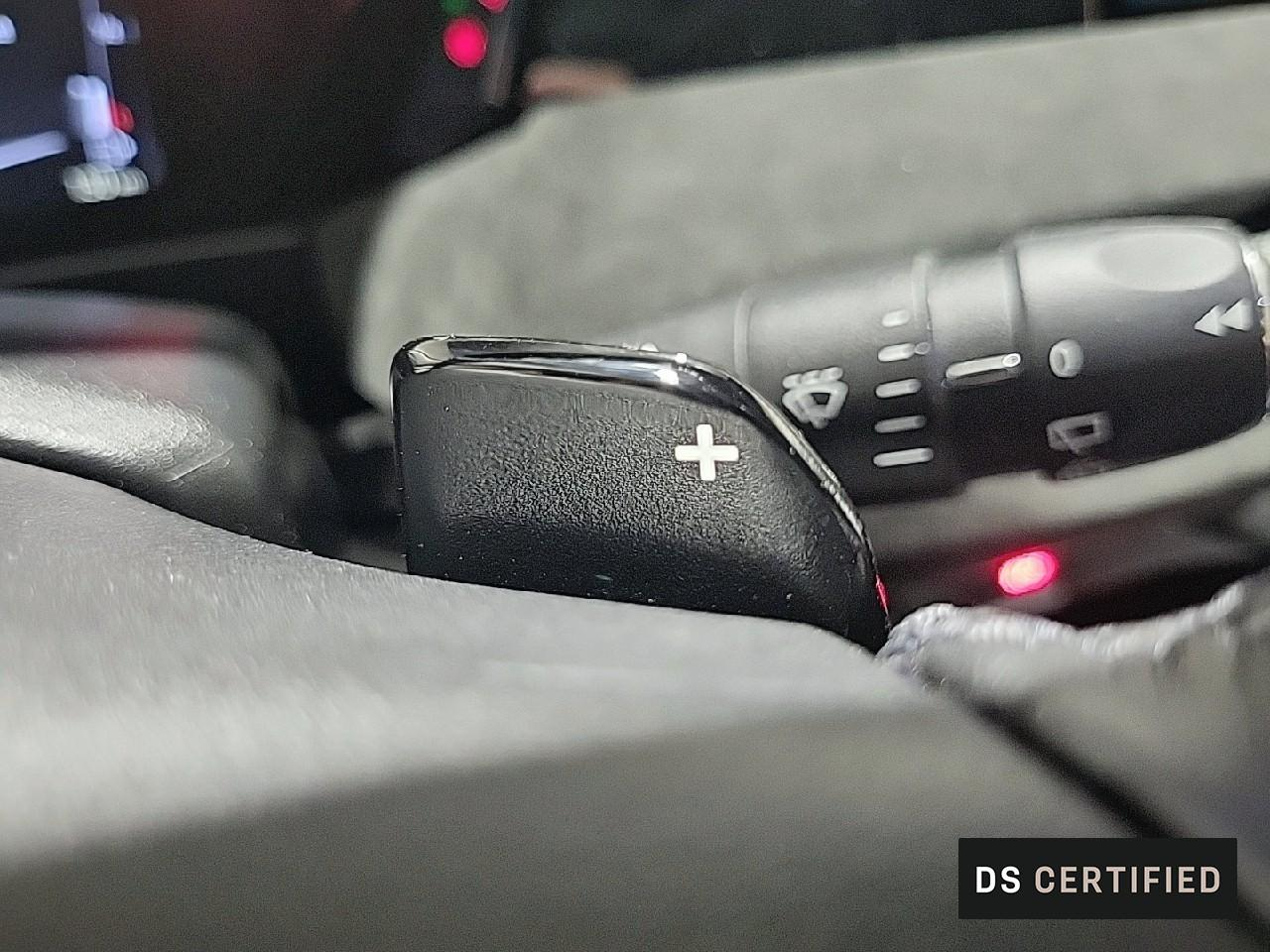 Ds Ds 4 bluehdi 130 eat8 etoile - alcantara — photo 18