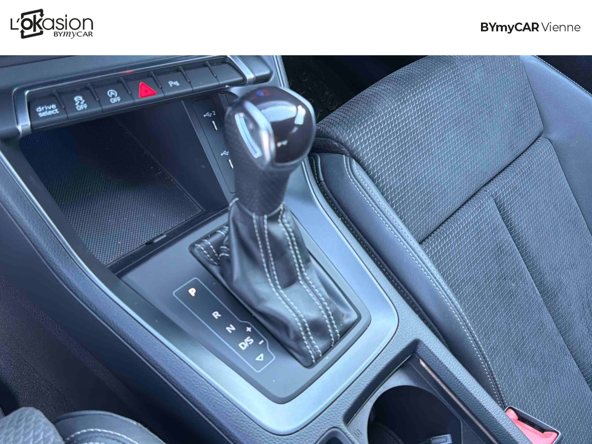 Audi Q3 35 TFSI 150 ch S tronic 7 — photo 21
