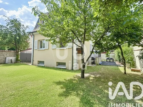 Maison 7 pièces 143 m²