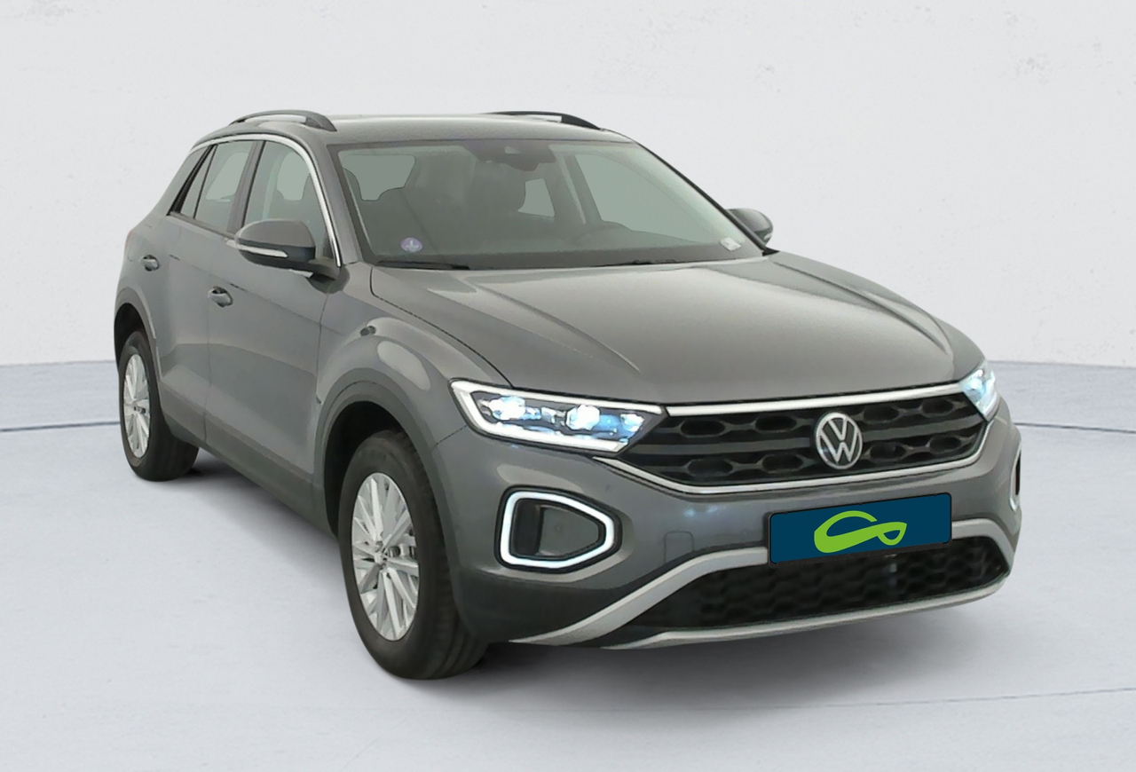 Volkswagen T-Roc — photo 7