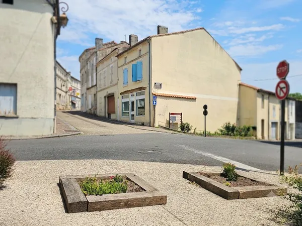 Immeuble de rapport 5 pièces 110 m²