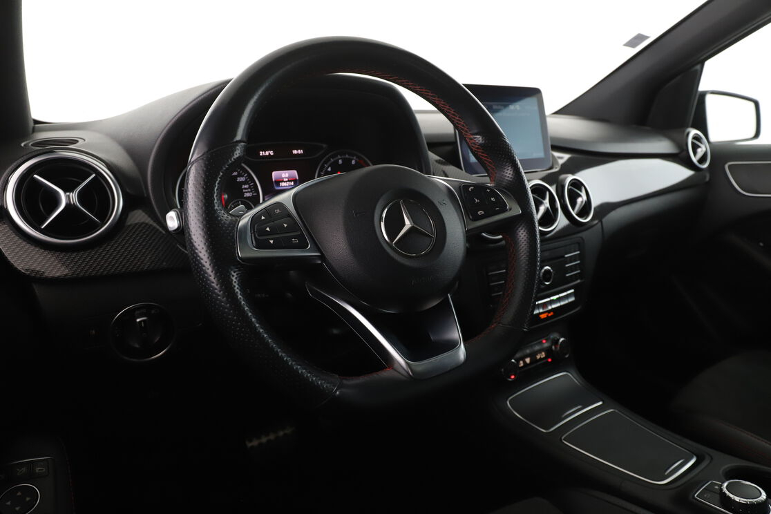 Mercedes-Benz Classe B 180 Fascination 7G-DCT — photo 11