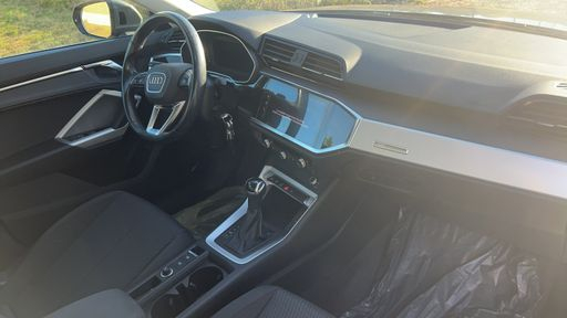 Audi Q3 Sportback 2.0 TDI 150 S-Tronic 7 - Ambiente – 2021 – 113138 km – Diesel – Boîte Automatique — photo 10