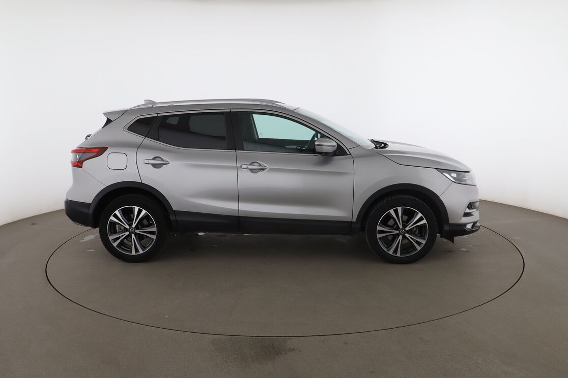 Nissan Qashqai 1.2 DIG-T N-Connecta — photo 6