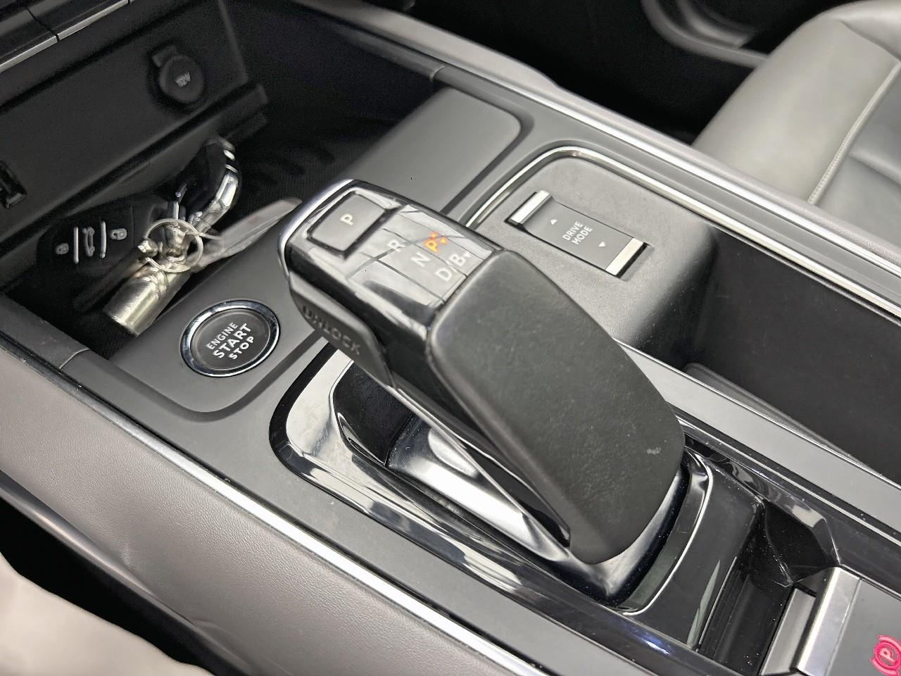 Citroën C5 Aircross hybride rechargeable 225 s&s e-eat8 shine pack — photo 17