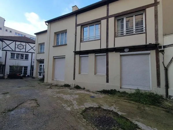Local d'activité 340 m²