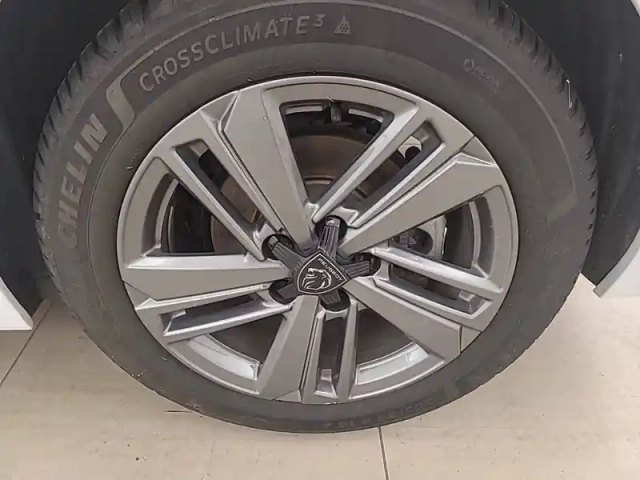 Peugeot 308 bluehdi 130ch s&amp;s eat8 — photo 13