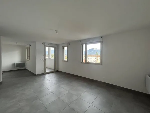 Studio 1 pièce 35 m²
