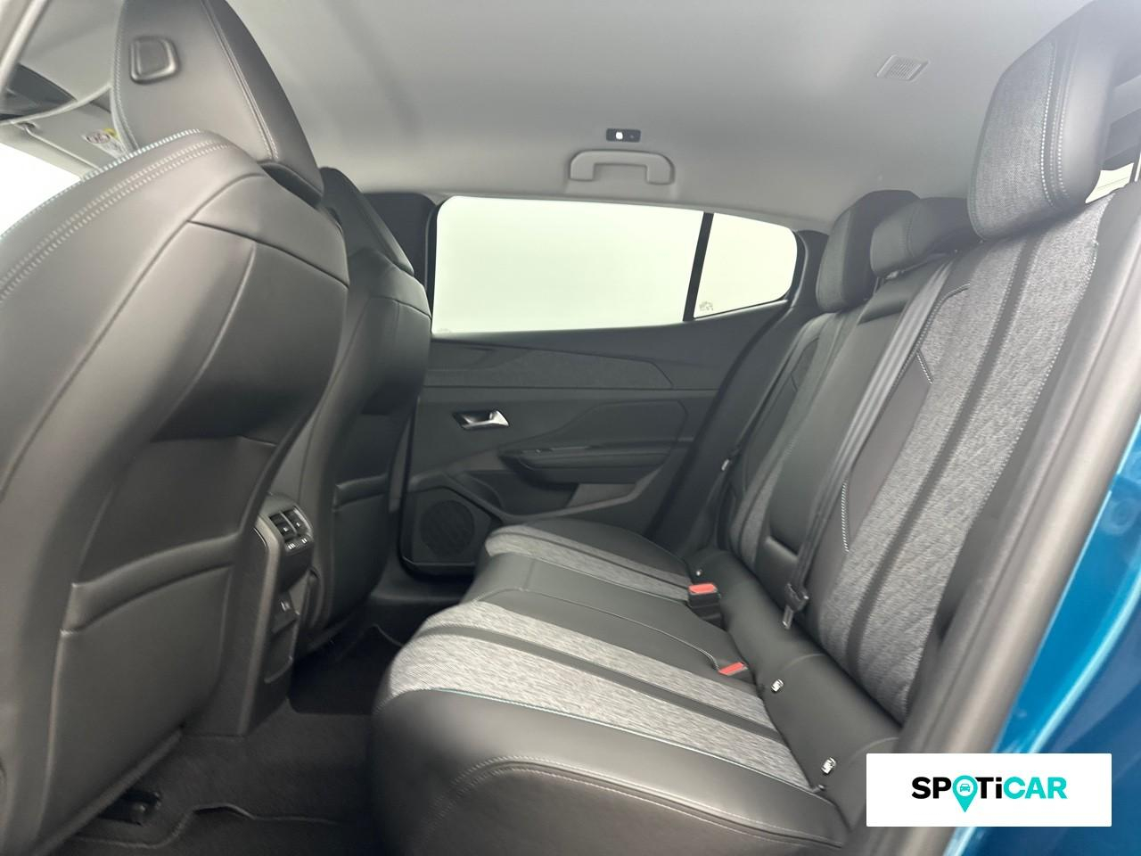Peugeot 408 1.2 puretech 130ch s&s allure pack eat8 — photo 10