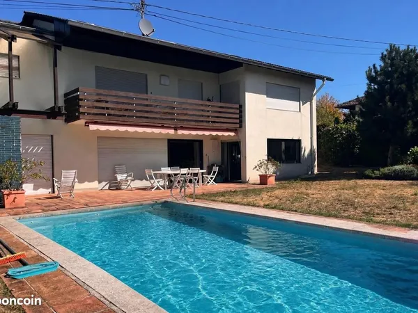 Maison 5 pièces 168 m²