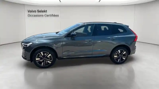 Volvo Xc60 t6 awd — photo 2