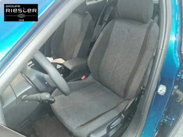 Peugeot 2008 electrique 50 kwh 136 ch — photo 11
