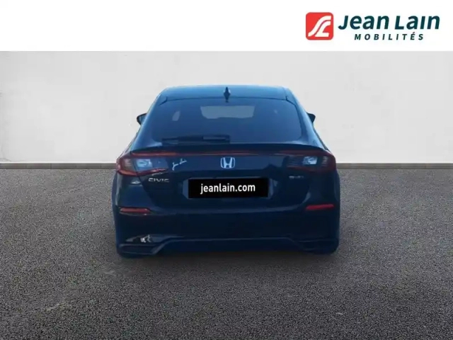 Honda Civic "e":hev 2.0 i-mmd — photo 6