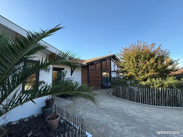 Maison 272 m² - modulable- 1 085 m²