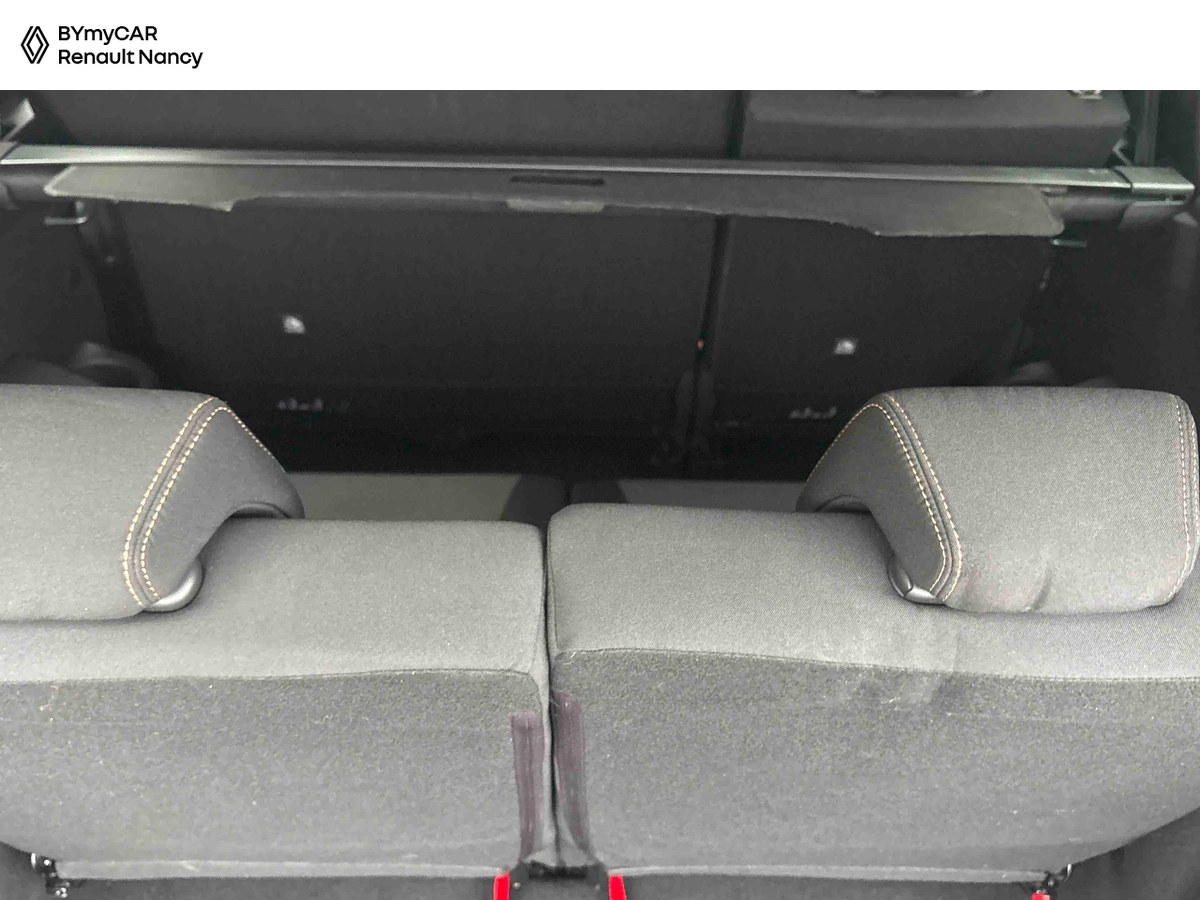Dacia Jogger Hybrid 140 7 places GSR2 — photo 16