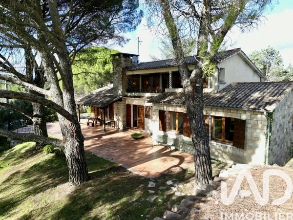 Maison 5 pièces 155 m²