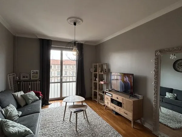 Beau T2 de 51m2 / Balcon / Cave